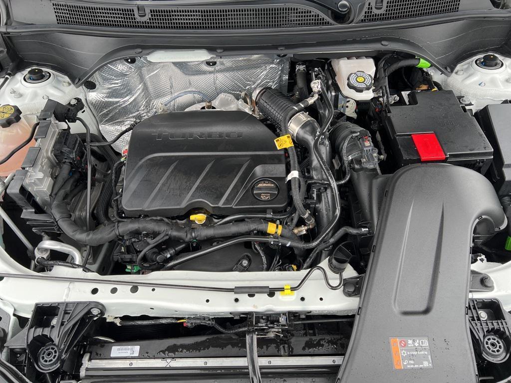 used 2025 Buick Envista car, priced at $28,906