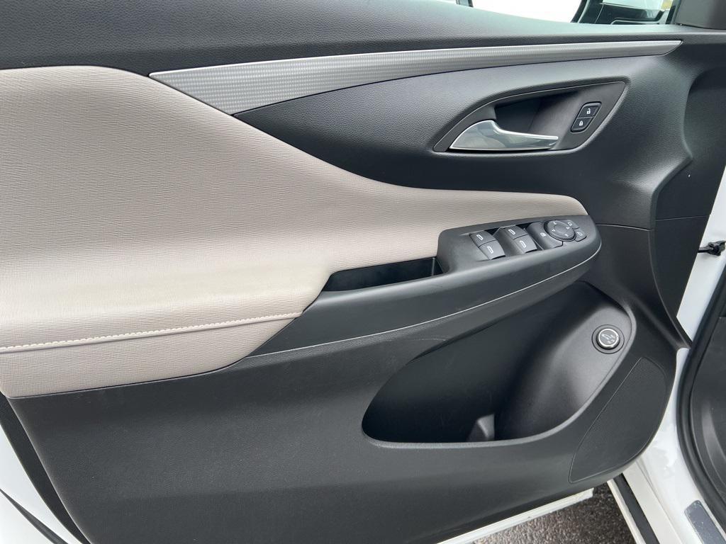 used 2025 Buick Envista car, priced at $28,906