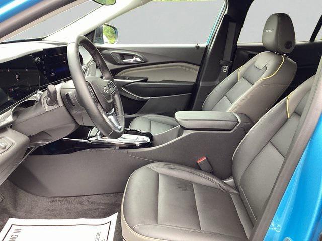 used 2025 Chevrolet Trax car, priced at $26,585