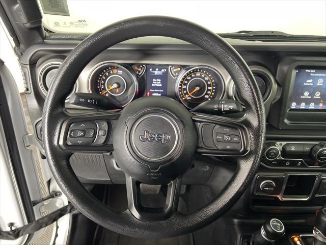 used 2022 Jeep Gladiator car, priced at $32,262