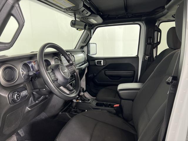 used 2022 Jeep Gladiator car, priced at $32,262