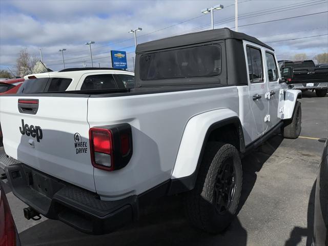 used 2022 Jeep Gladiator car, priced at $32,262