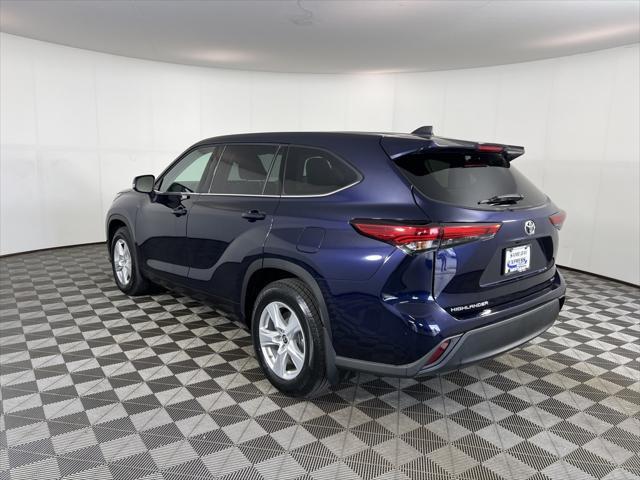 used 2022 Toyota Highlander car, priced at $33,725