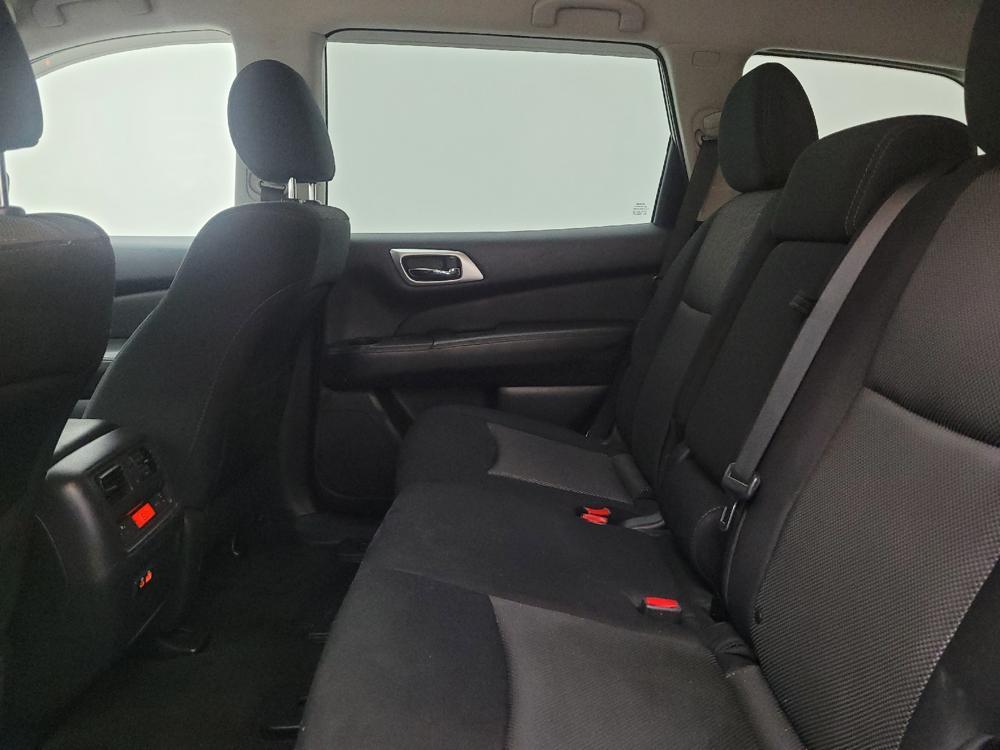 used 2020 Nissan Pathfinder car, priced at $18,095