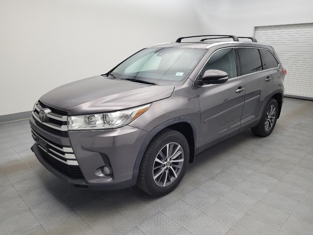used 2019 Toyota Highlander car, priced at $24,095