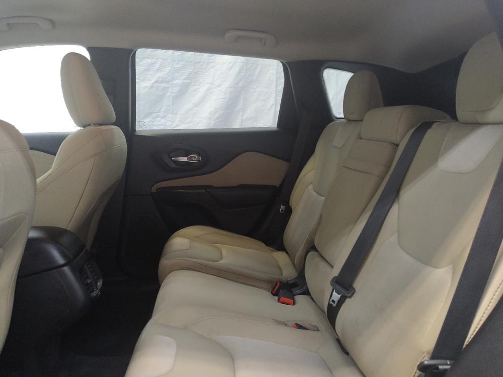 used 2016 Jeep Cherokee car, priced at $13,295