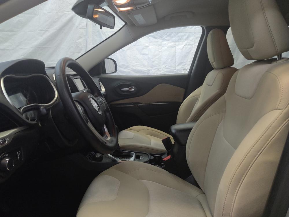 used 2016 Jeep Cherokee car, priced at $13,295