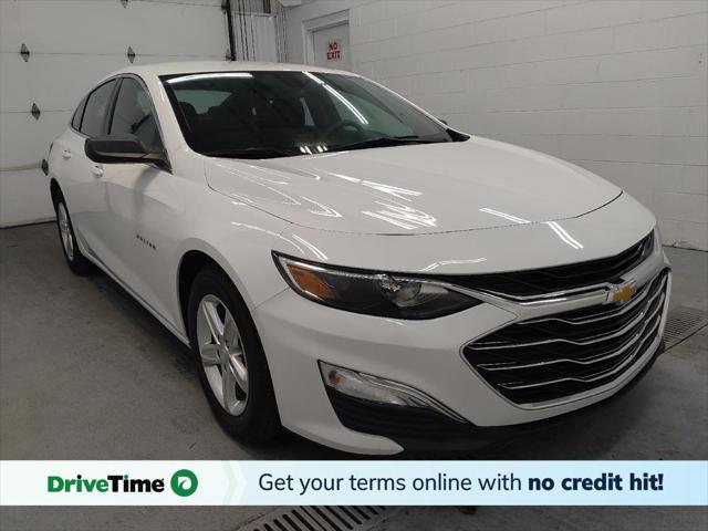 used 2021 Chevrolet Malibu car, priced at $17,895