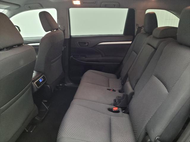 used 2019 Toyota Highlander car, priced at $24,295