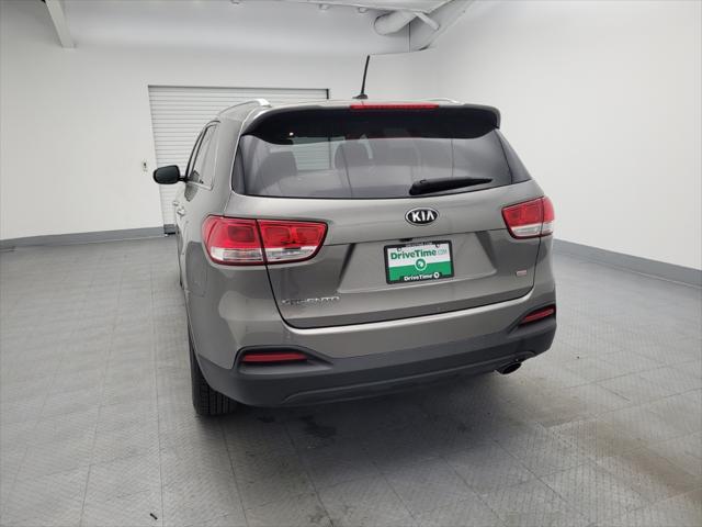 used 2016 Kia Sorento car, priced at $14,795