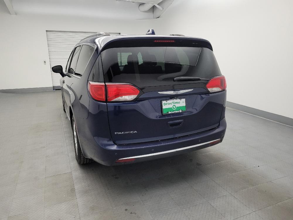 used 2017 Chrysler Pacifica car, priced at $14,395
