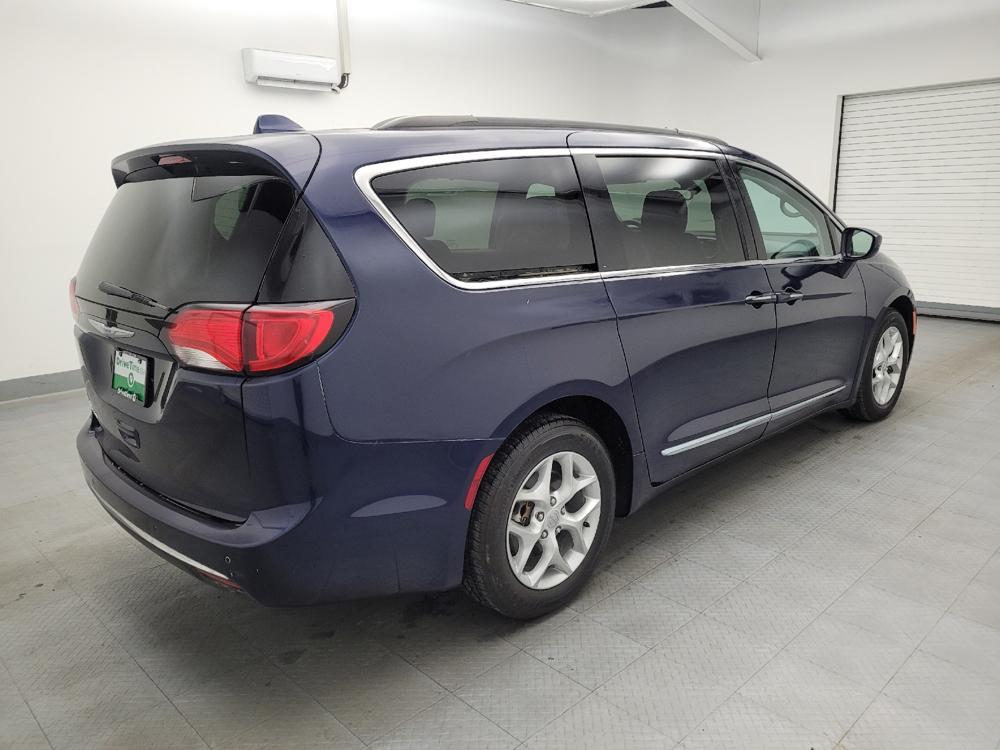 used 2017 Chrysler Pacifica car, priced at $14,395