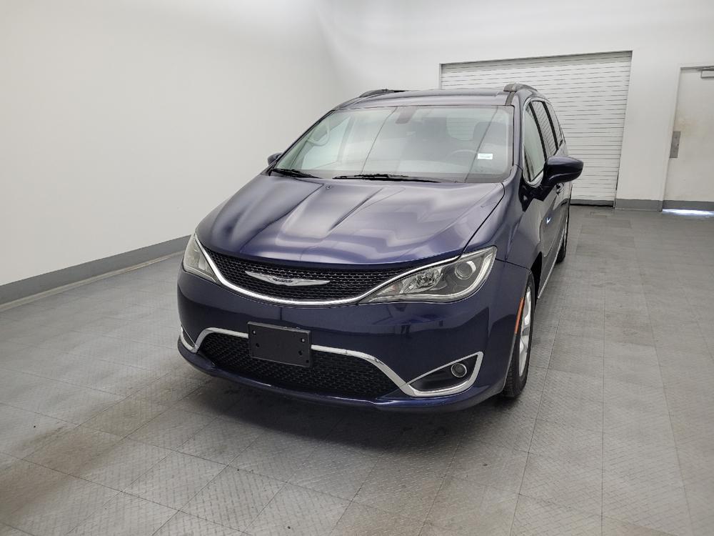 used 2017 Chrysler Pacifica car, priced at $14,395