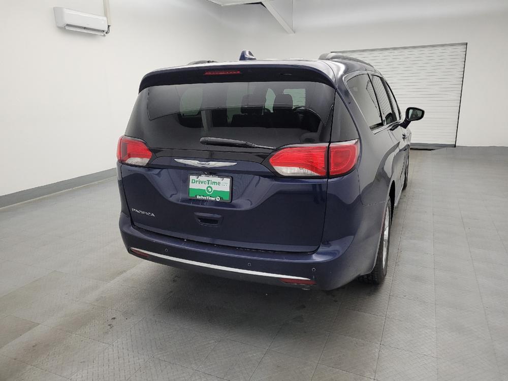 used 2017 Chrysler Pacifica car, priced at $14,395