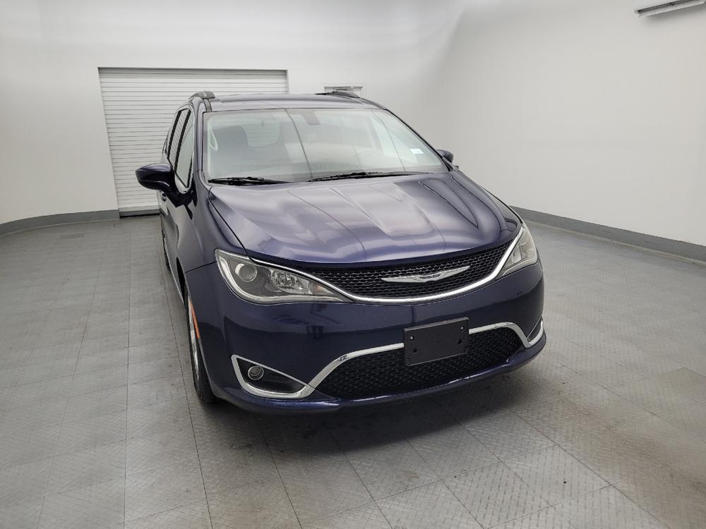used 2017 Chrysler Pacifica car, priced at $14,395