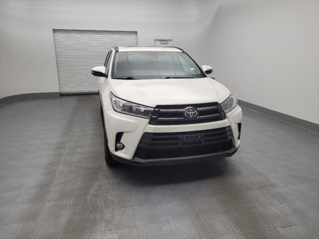 used 2017 Toyota Highlander car, priced at $22,495