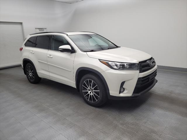 used 2017 Toyota Highlander car, priced at $22,495