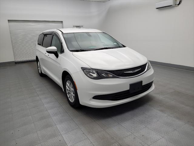 used 2017 Chrysler Pacifica car, priced at $14,995
