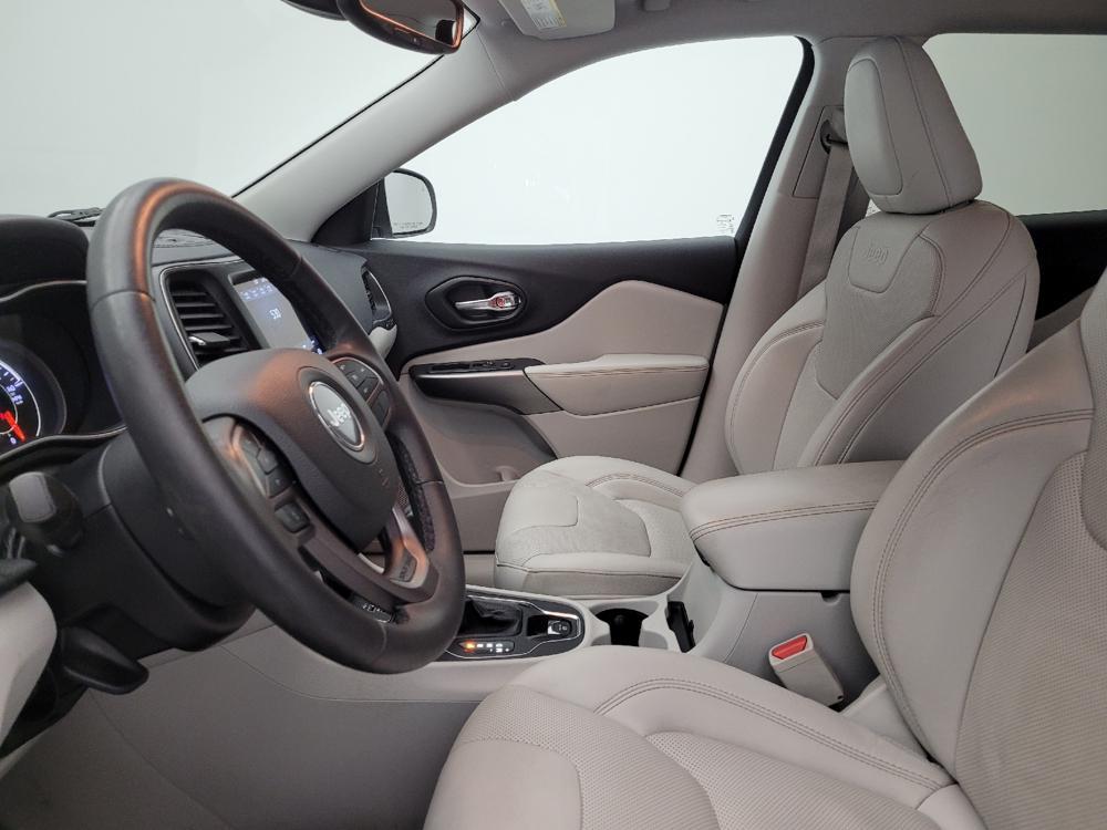used 2021 Jeep Cherokee car, priced at $19,395