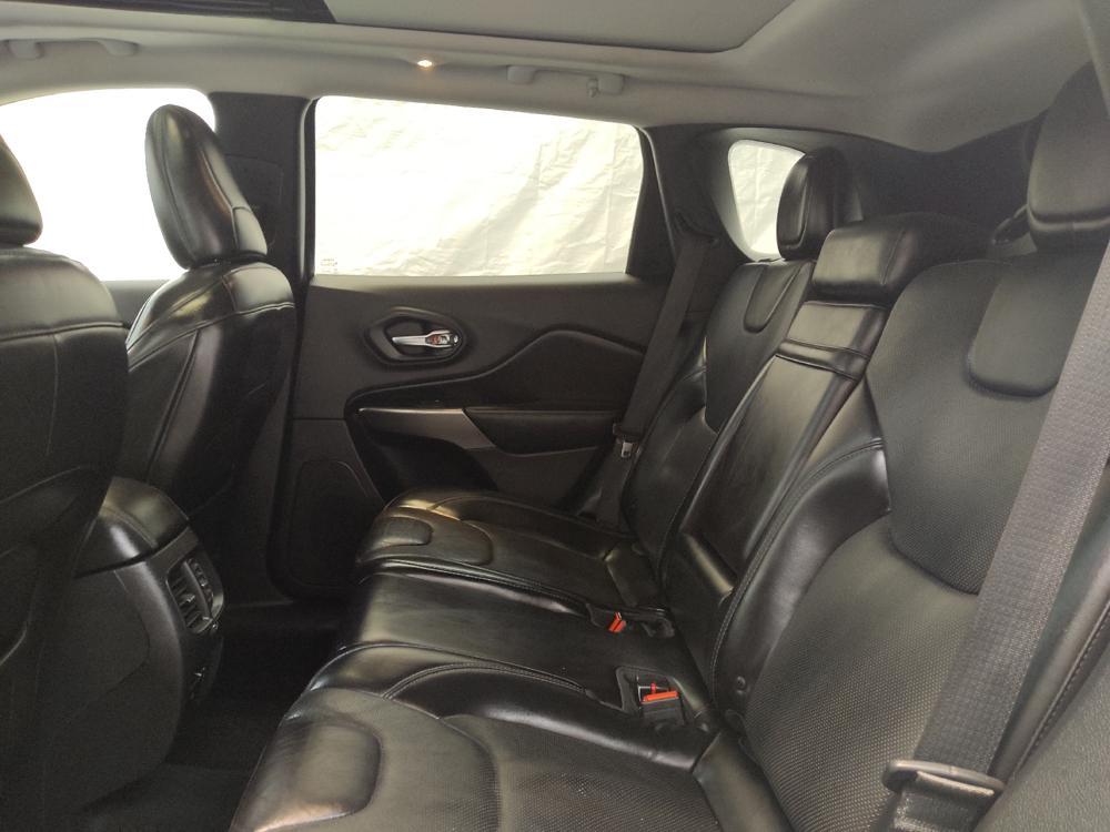 used 2019 Jeep Cherokee car, priced at $18,095