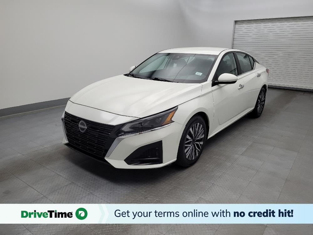 used 2023 Nissan Altima car, priced at $19,895