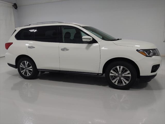 used 2020 Nissan Pathfinder car, priced at $18,295