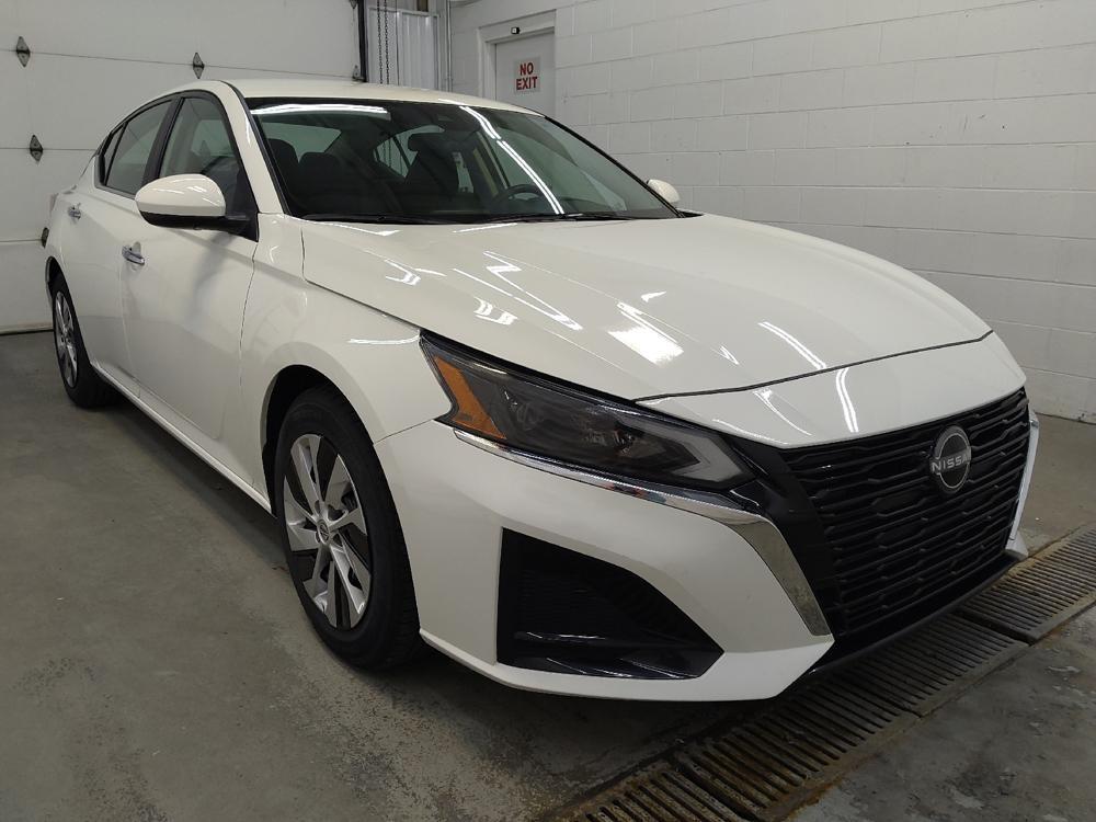 used 2023 Nissan Altima car, priced at $21,395