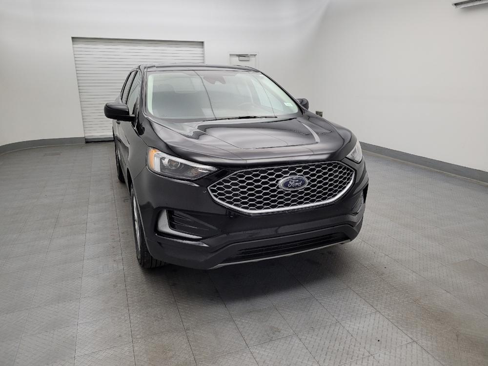 used 2024 Ford Edge car, priced at $23,795