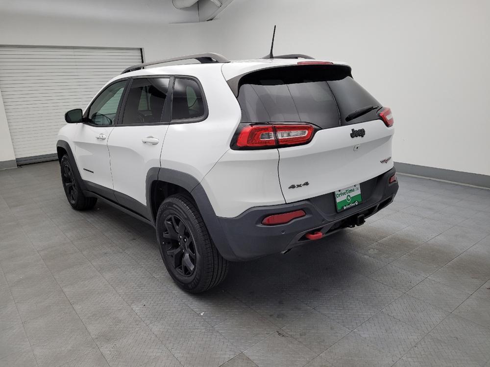 used 2018 Jeep Cherokee car, priced at $16,395