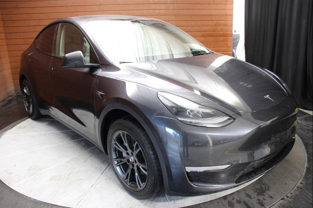 used 2024 Tesla Model Y car, priced at $33,190