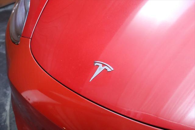 used 2021 Tesla Model 3 car, priced at $27,590