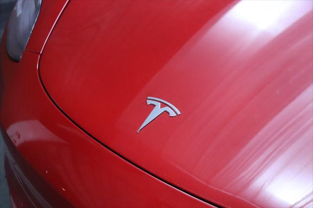 used 2021 Tesla Model 3 car, priced at $25,990