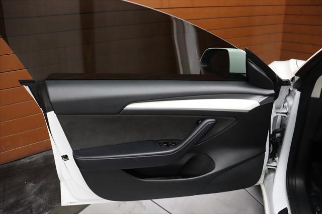 used 2022 Tesla Model 3 car, priced at $20,990