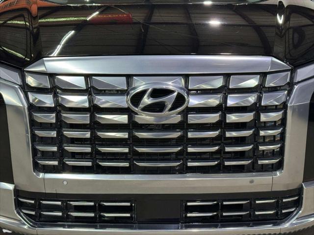 used 2024 Hyundai Palisade car, priced at $37,499