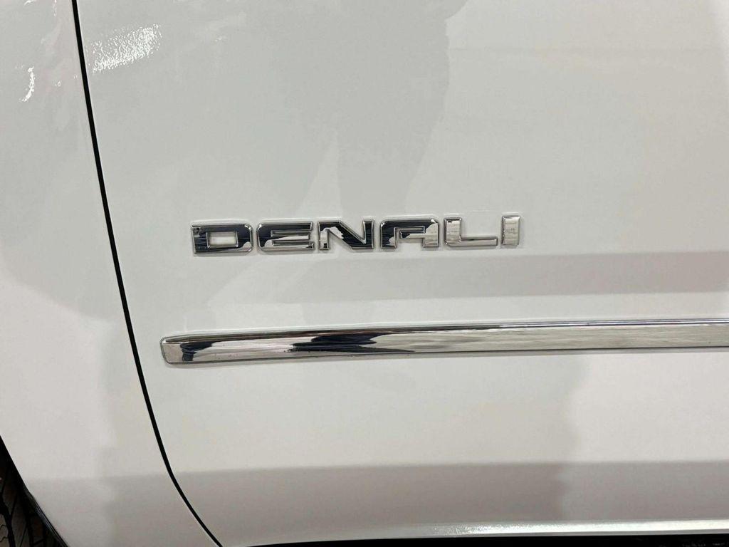 used 2019 GMC Yukon car, priced at $35,499
