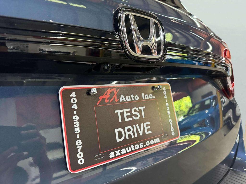 used 2025 Honda Odyssey car, priced at $35,499