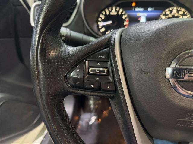 used 2016 Nissan Maxima car
