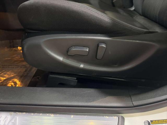 used 2016 Nissan Maxima car