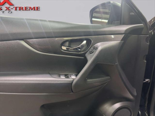 used 2018 Nissan Rogue car