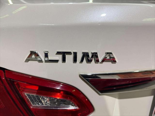 used 2016 Nissan Altima car