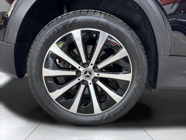 used 2021 Mercedes-Benz GLB 250 car, priced at $23,999