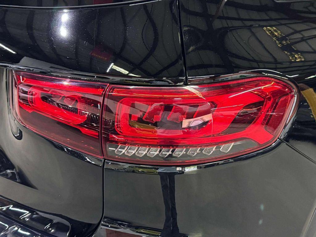 used 2021 Mercedes-Benz GLB 250 car, priced at $23,759