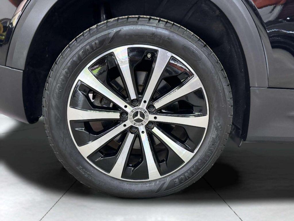 used 2021 Mercedes-Benz GLB 250 car, priced at $23,759
