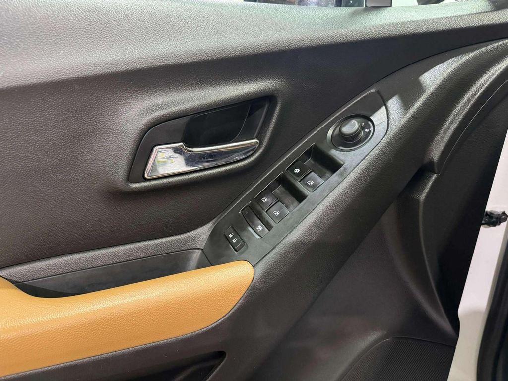 used 2020 Chevrolet Trax car, priced at $11,384