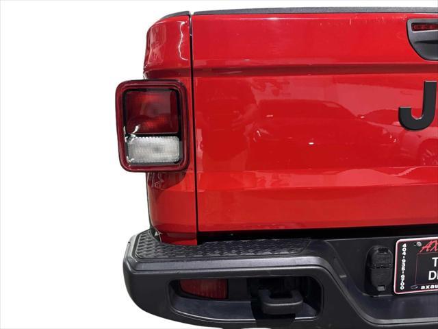 used 2021 Jeep Gladiator car, priced at $25,499