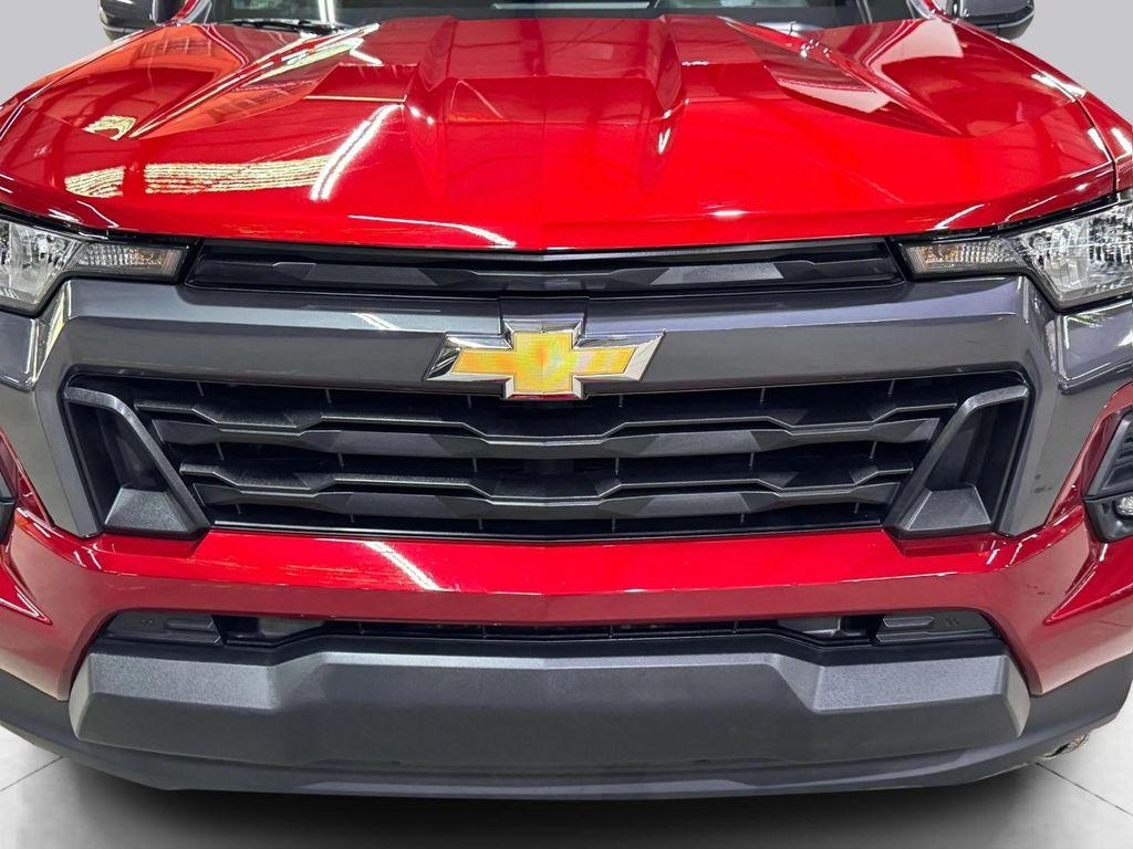 used 2024 Chevrolet Colorado car, priced at $29,204