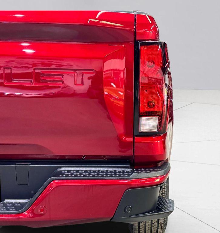 used 2024 Chevrolet Colorado car, priced at $29,204