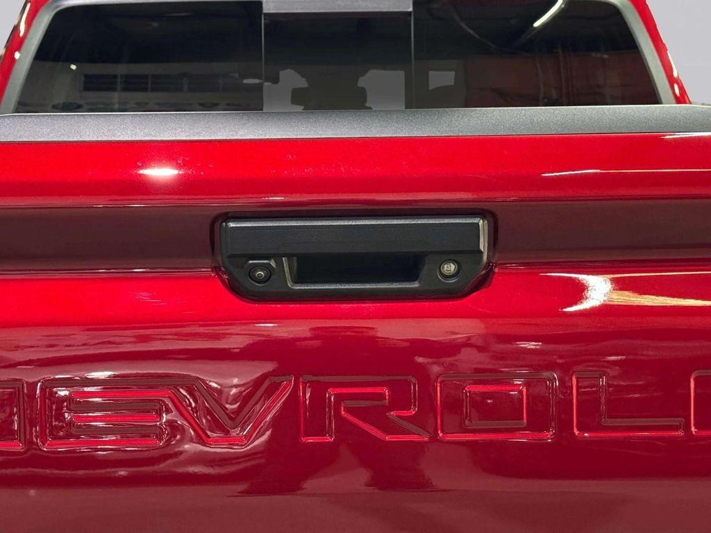 used 2024 Chevrolet Colorado car, priced at $29,204