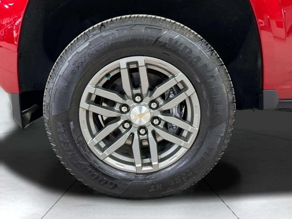 used 2024 Chevrolet Colorado car, priced at $29,204