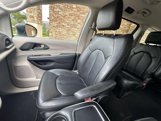 used 2023 Chrysler Pacifica car, priced at $23,135